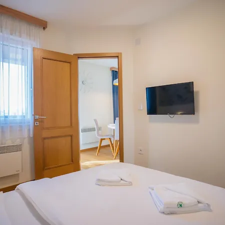 Elfa-apartments *