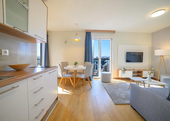 شقة Elfa-apartments زلاتيبور